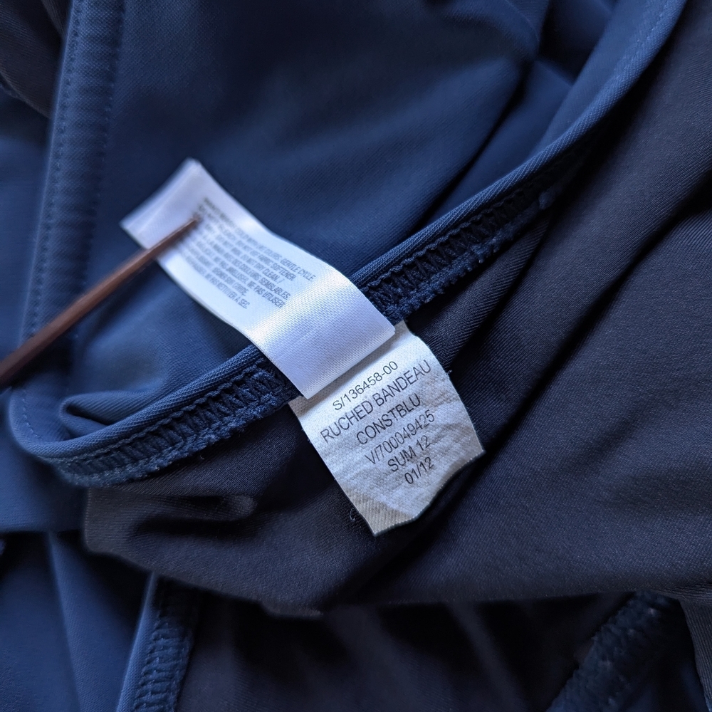 Gapbody | Ruched One Piece Swim Suit - Picture 12 of 13